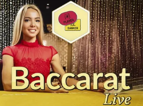 马卡：体能数据证明维尼修斯无球跑动出色，教练组对此满意